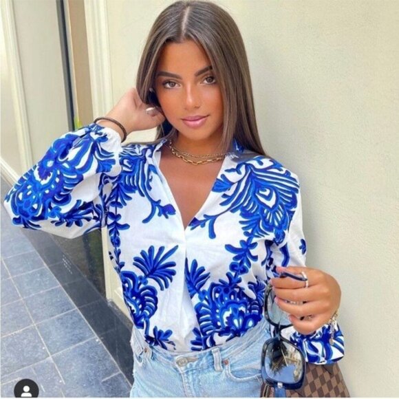 ZARA Blue White Printed Blouse Top Women’s Size Small | Lightweight Chic - Picture 14 of 14